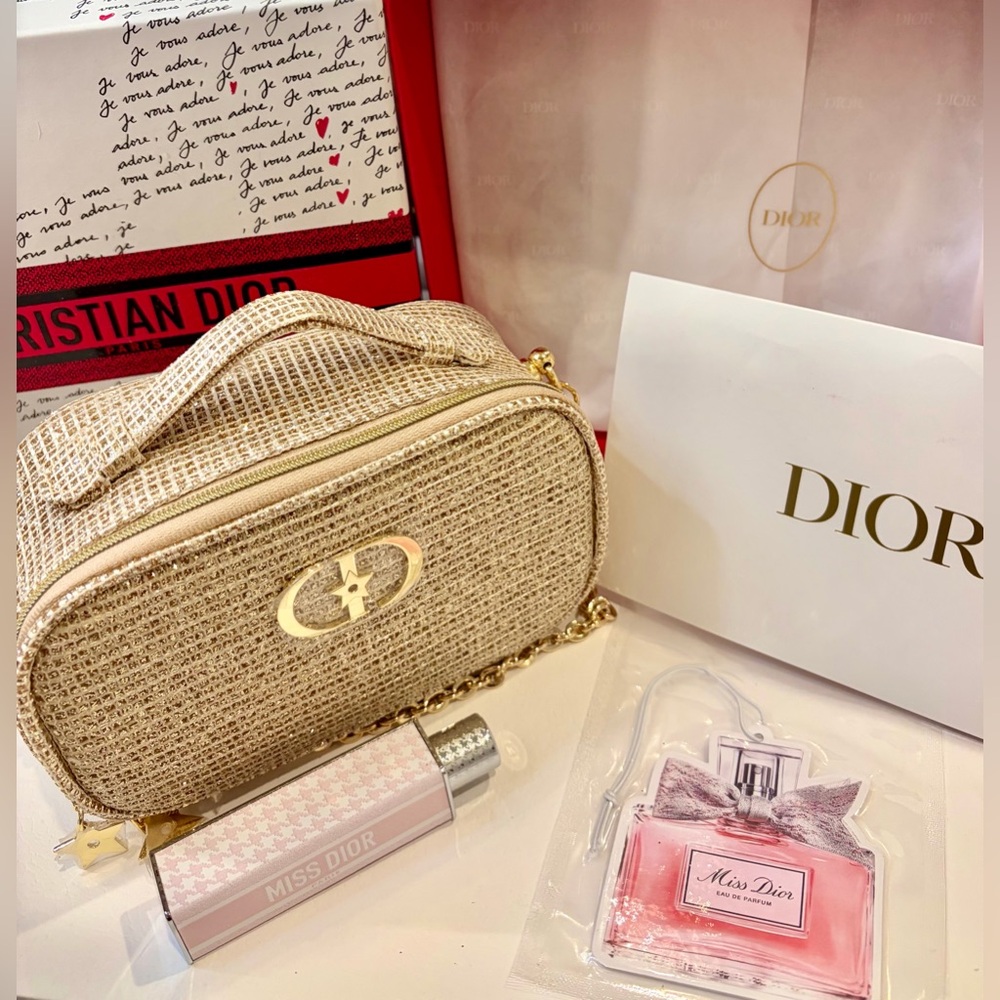 ⭐️Authentic MISS DIOR Reusable Lipstick Holder & Gold Vanity Bag/Crossbody⭐️ - Picture 2 of 12